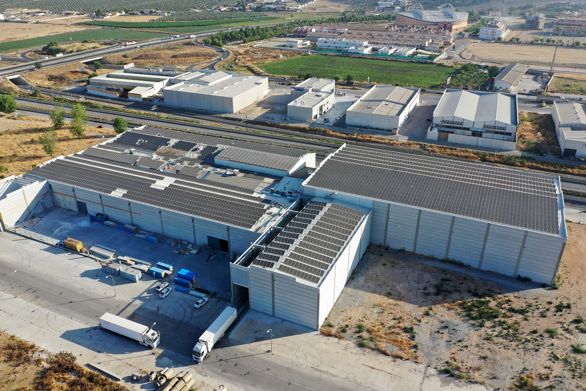 Instalación de paneles solares industriales: qué tecnología elegir y cómo ejecutamos tu EPC